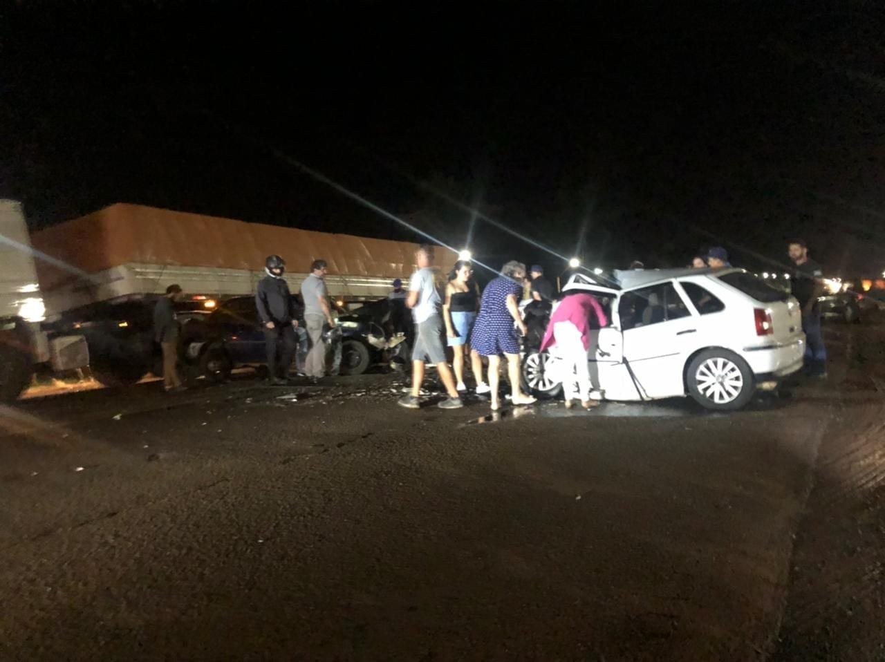 Carros batem de frente e duas pessoas morrem na BR-369 em Rolândia 2 173381977 1117709362074060 3986774091180994972 n