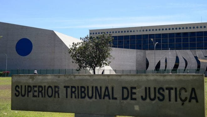 justiça suspende liminar que impedia obra na escarpa devoniana