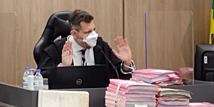 Júri da boate Kiss, tem depoimento de técnico da banda e chefe de bombeiros 2 jpeg