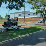 capotamento deixa dois feridos na zona norte de londrina