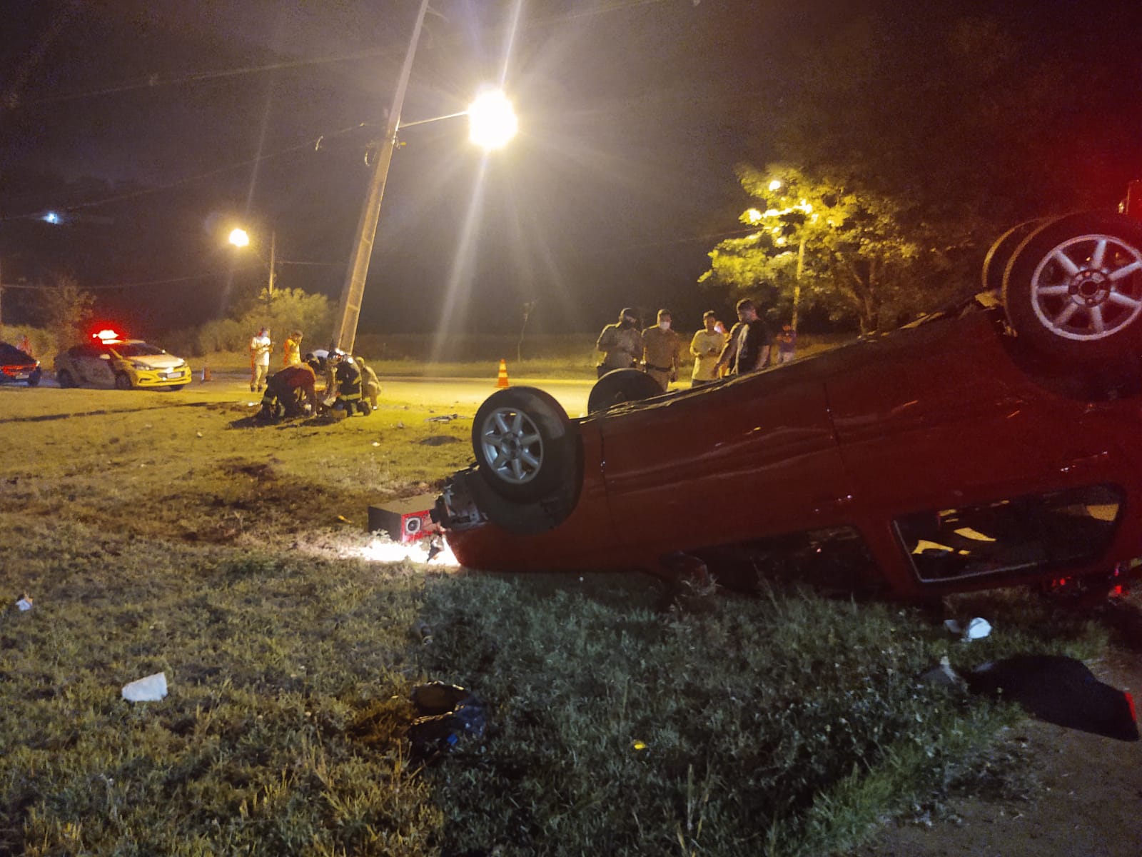 grave acidente deixa cinco feridos na zona norte de londrina 2