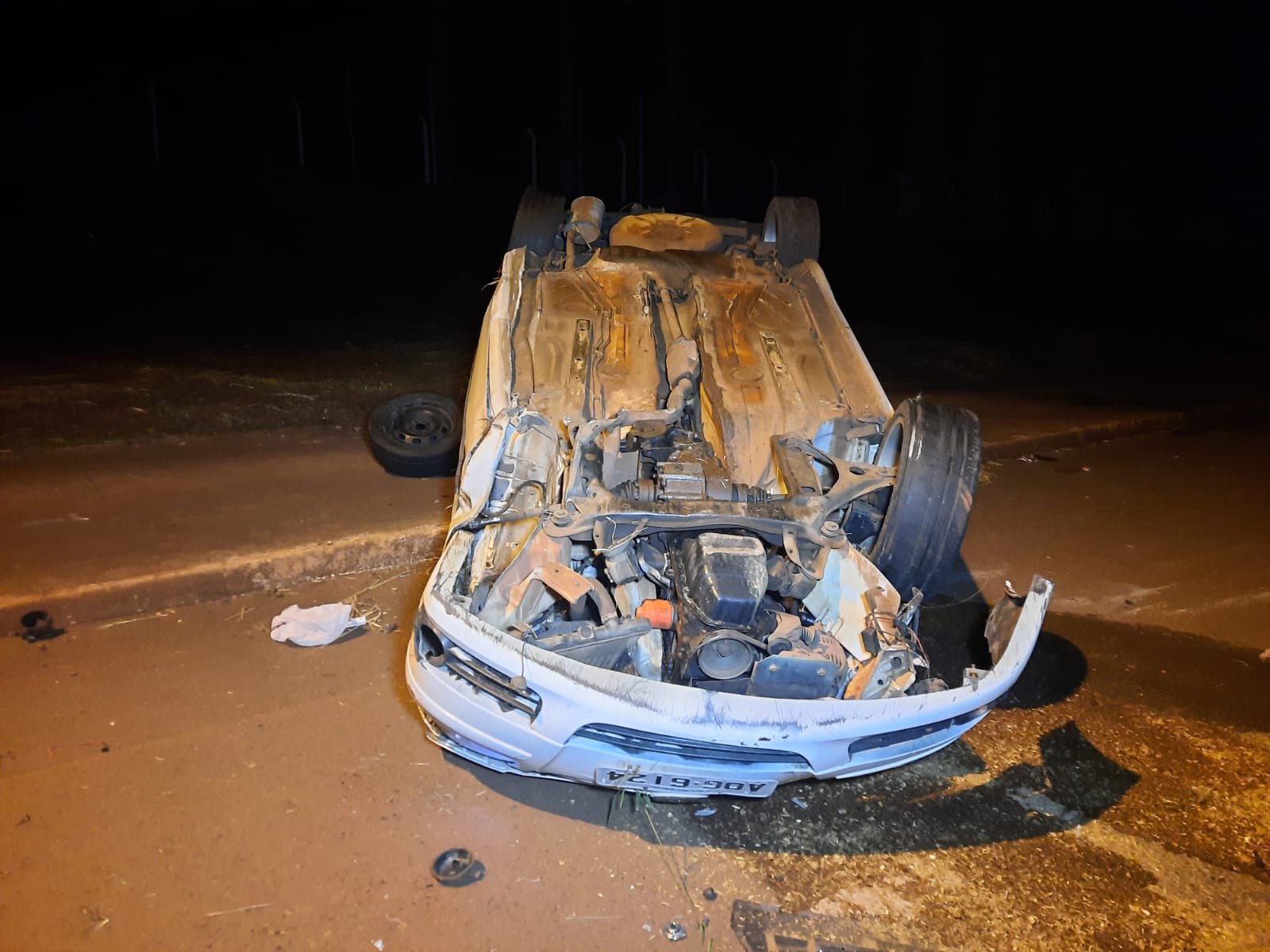 Motorista morre após capotar carro na PR-323 entre Maringá e Paiçandu 2 WhatsApp Image 2022 06 26 at 09.48.05 1