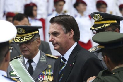 bolsonaro exercito 17042019123410087