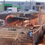 IMG24H 1200 × 650 px 40