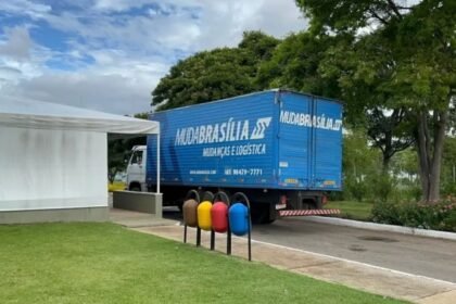 IMG24H 1200 × 650 px 44