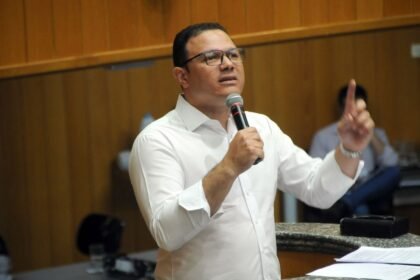 IMG24H 1200 × 650 px 68