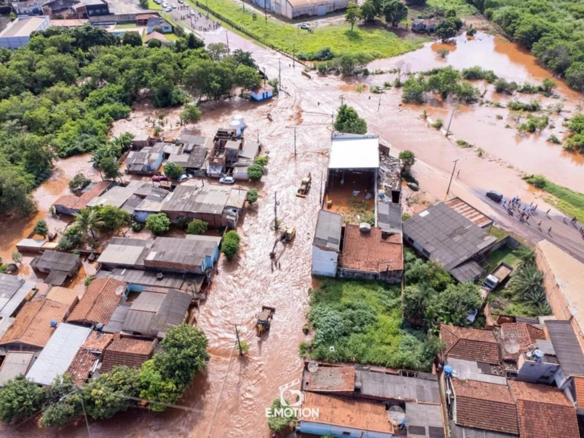Bandeirantes decreta calamidade pública após rio transbordar e invadir casas 2 WhatsApp Image 2023 03 06 at 12.27.53