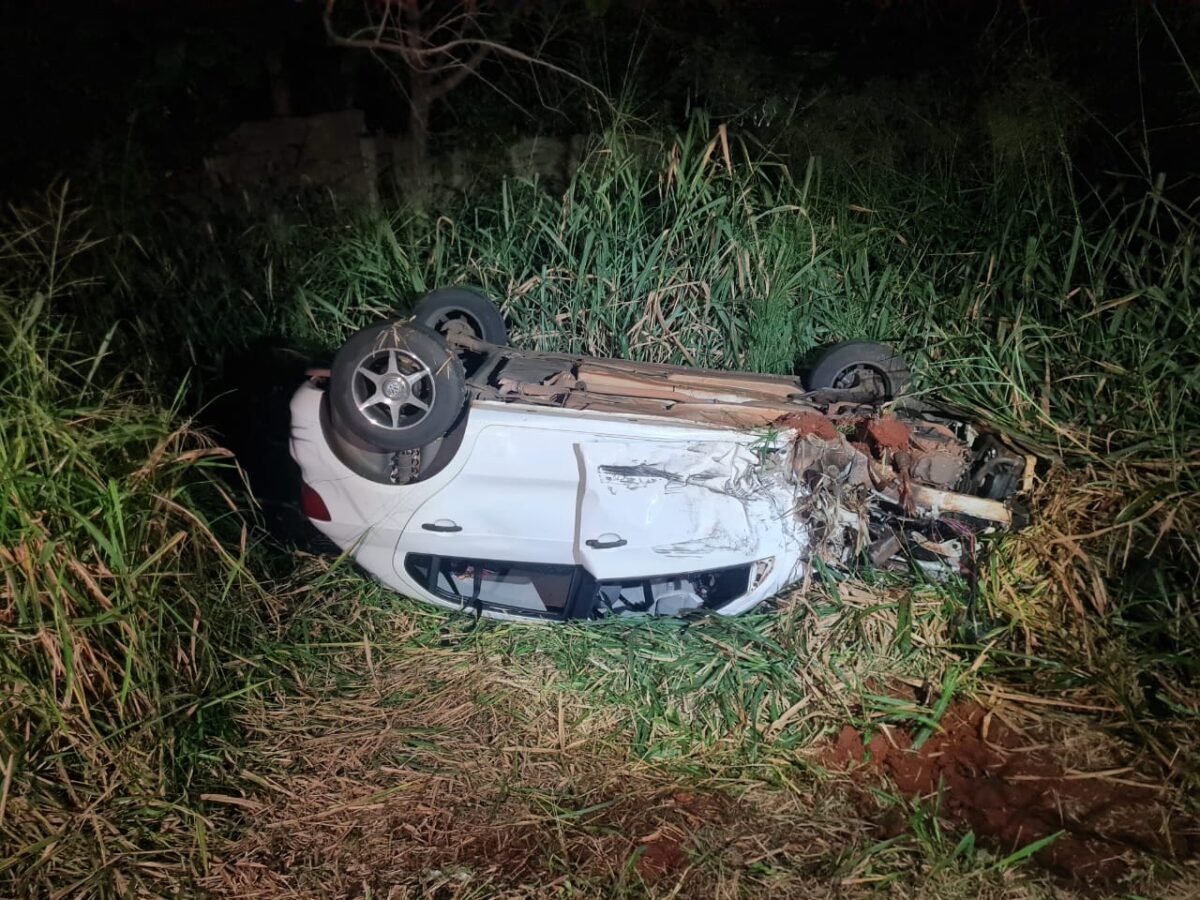 Grave acidente na Rodovia Carlos João Strass deixa cinco feridos em Londrina 2 WhatsApp Image 2023 06 17 at 19.34.34