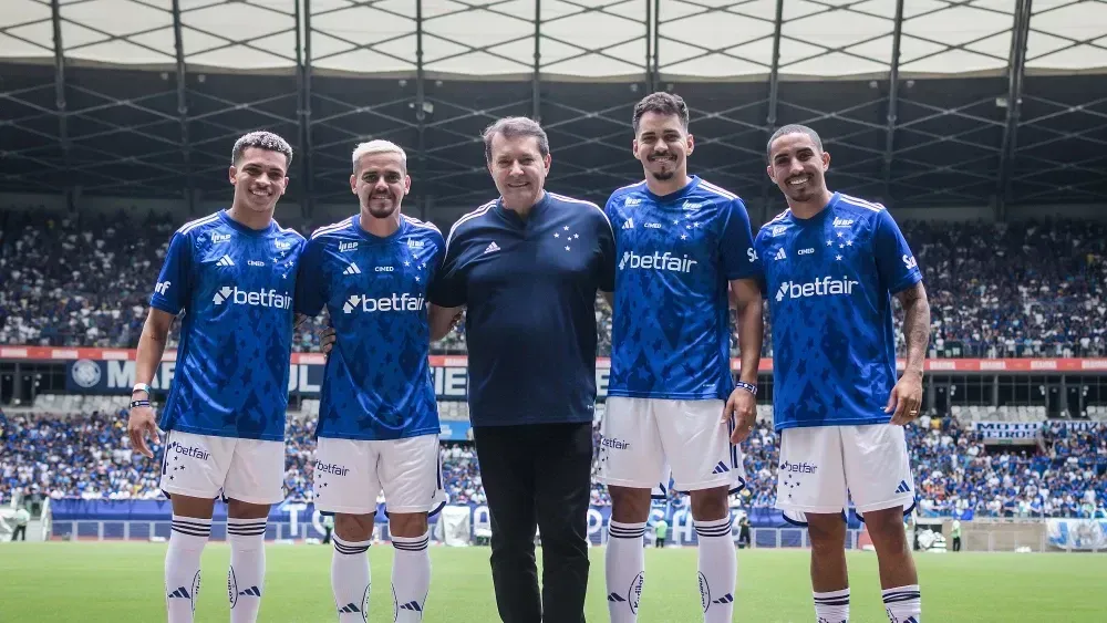 cruzeiro reforcos