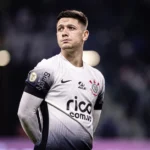 rodrigo garro durante jogo do corinthians contra tfa3