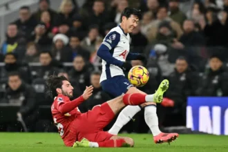 Tottenham x Liverpool 1920x1280 1